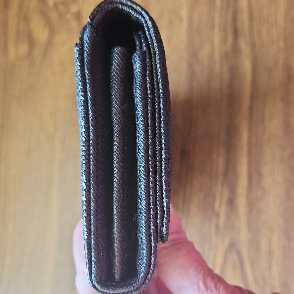 MICHAEL Michael Kors Signature Black Leather Wallet - Picture 3 of 6